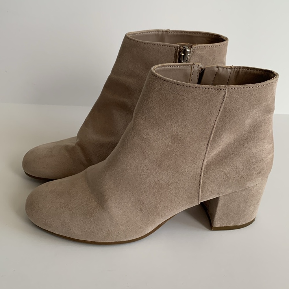 SAM EDELMAN/CIRCUS LIGHT TAUPE BOOTIES• NEW CONDITION! Size 8